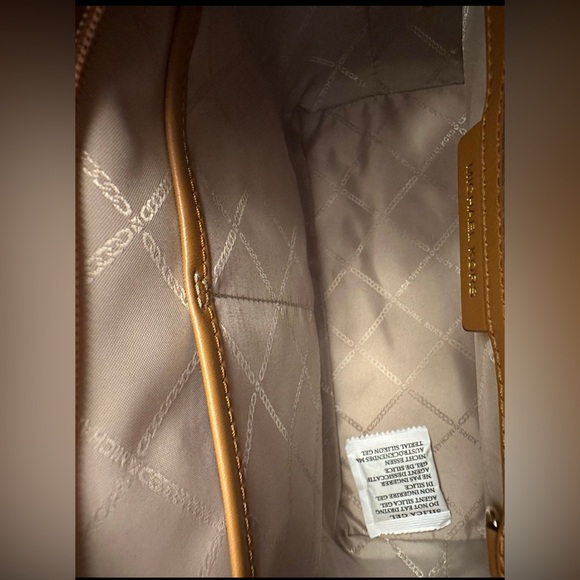 Michae Kors* Tote-Bag*Acorn*Pebble leather~Like New - Picture 6 of 10